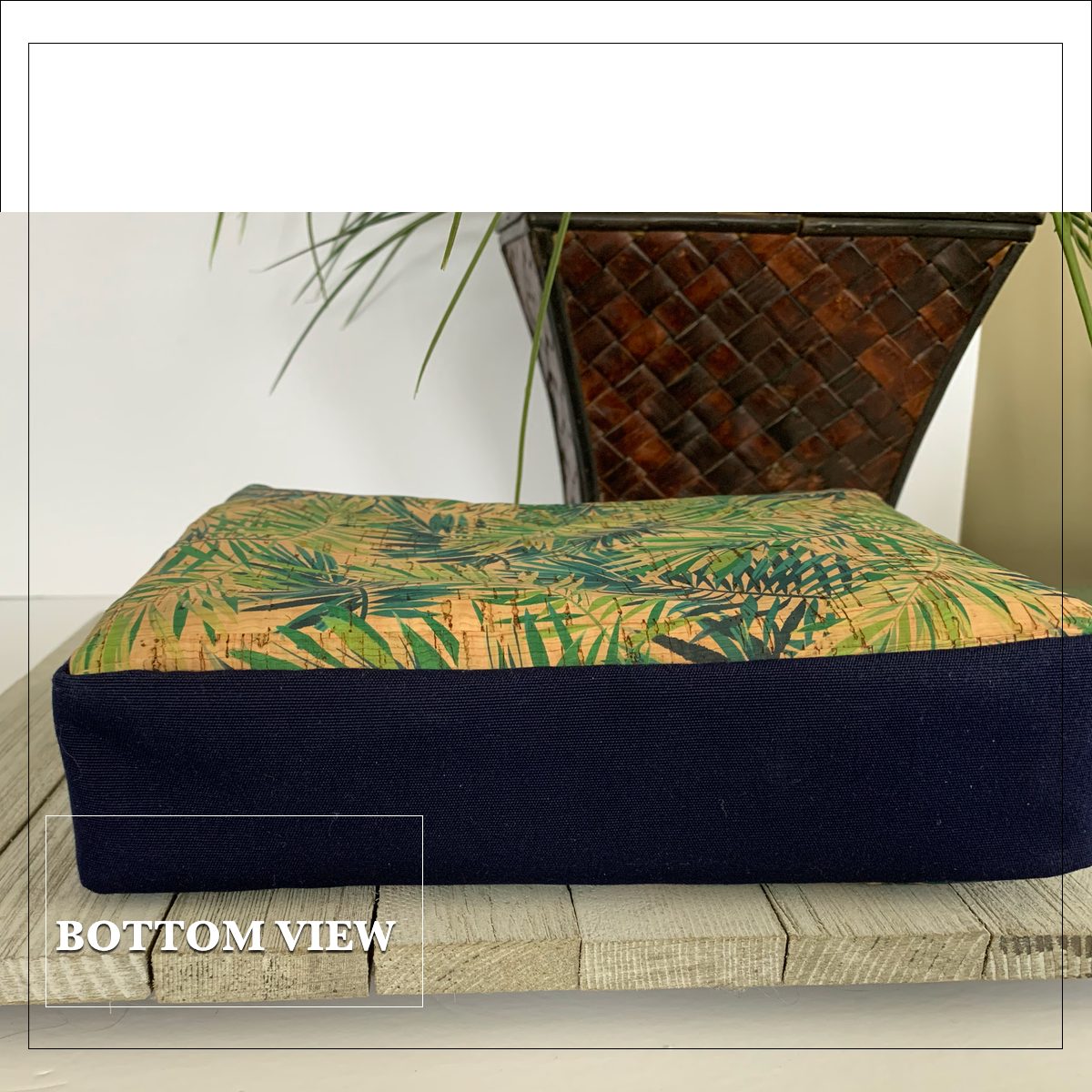 The Traveller Cross Body Bag - Cork